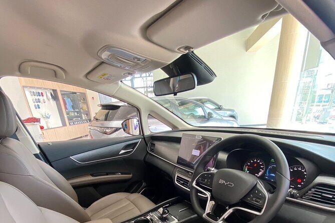 Private Phuket Airport Transfer to Hotel and Vice Versa - The Sum Up