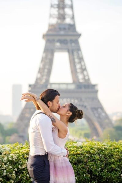 Private Pickup Food and Wine Tasting Walking Tour in Marais - Additional Considerations