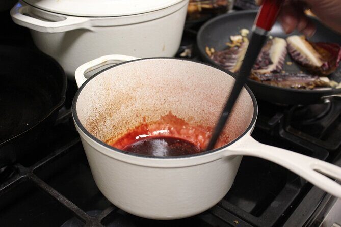 Private Pike Place Market Tour and Cooking Class with a Local - In Summary