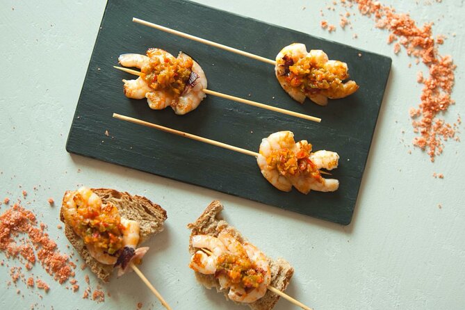 Private Pintxos and Wine Tour in San Sebastián - Gourmet Delights: Private Pintxos and Wine Tour