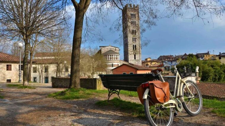 Private Pisa & Lucca Tour from Florence - The Sum Up