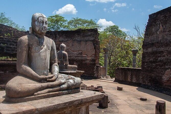 Private Polonnaruwa Ruins & Minneriya Safari Tour from Sigiriya - FAQ