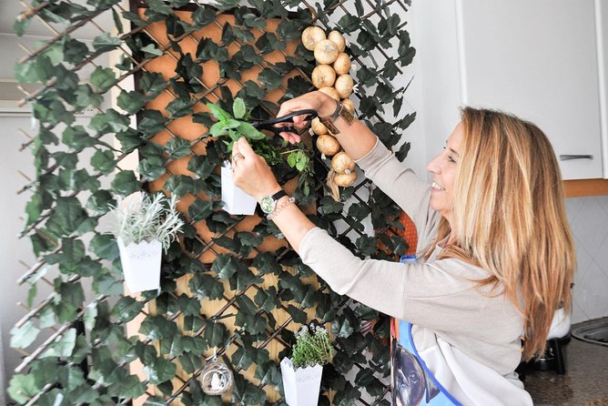 Private Portuguese Cooking Lesson and Meal With a Local Mom in Her Lisbon Home - Frequently Asked Questions