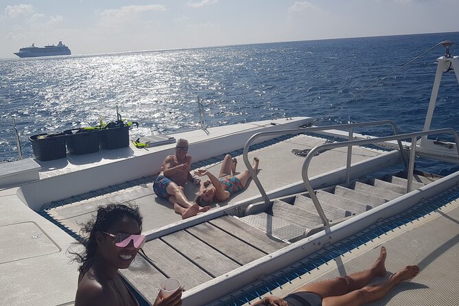 Private Power Catamaran Tour to St Barts - Meeting Point Details