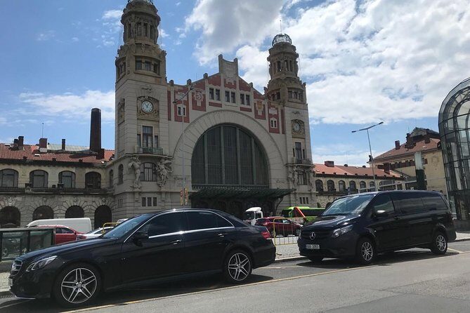 Private Prague Airport Arrival Transfer - Who Would Benefit Most?