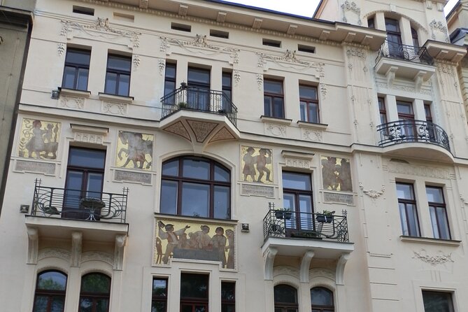 Private Prague Art Nouveau and Cubism Walking Tour - Accessibility Information