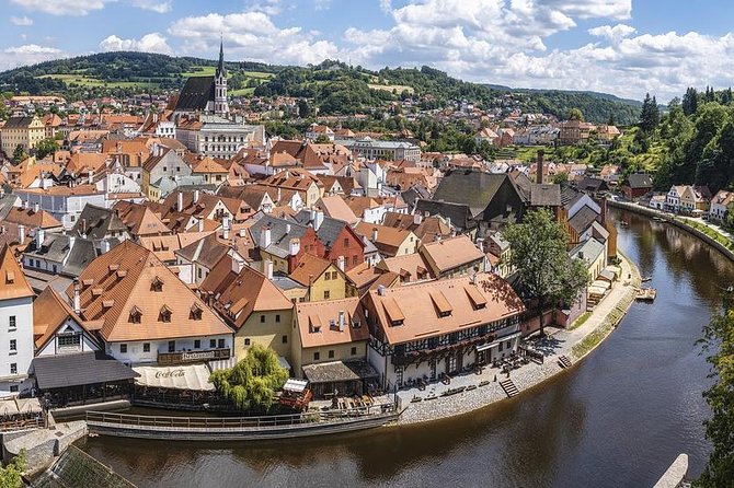 Private Prague to Vienna Luxury Car via Cesky Krumlov With Guide - Inclusions and Experiences
