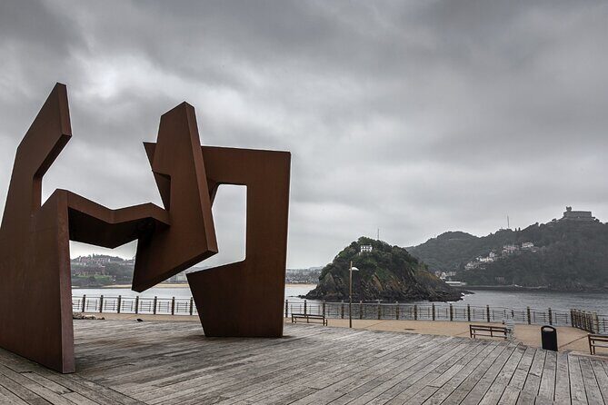 Private Premium Tour of San Sebastian and Chillida Leku Museum - The Sum Up