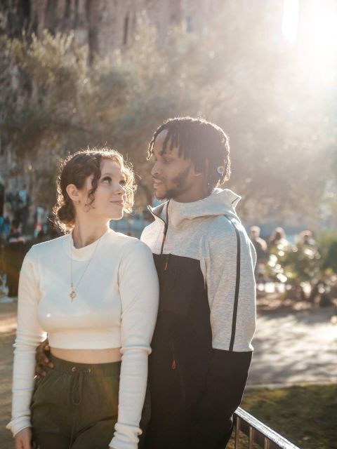 Private Professional Photoshoot Near Sagrada Familia - Booking Information