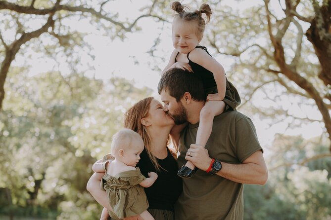 Private Professional Vacation Photoshoot in Savannah - Authentic Insights from Reviewers