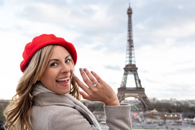 Private Proposal Photoshoot in Paris - Meeting Point Details