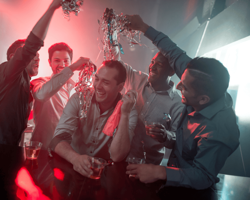 Private Pub / Bar Crawl Group Size 6-20 People - Good To Know