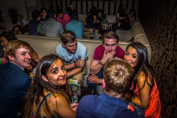 Private Pub Crawl Berlin With VIP Entry - Pricing and Discounts