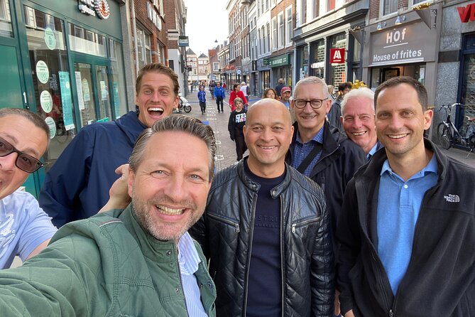 Private Pub Trail in Mechelen With Online Pub Game - Whats Included