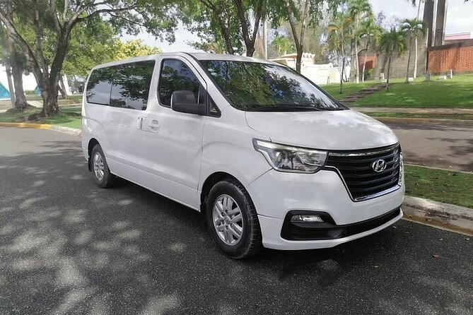 Private Punta Cana Airport (PUJ) Transfers to Bayahibe Hotels - Inclusions and Meeting/Pickup