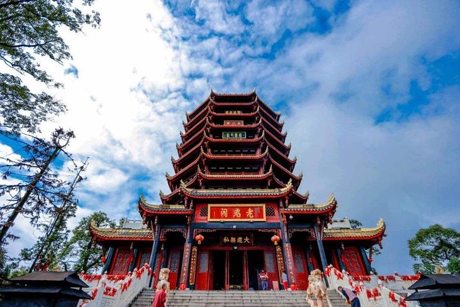 Private Qingcheng Mountain and Dujiangyan Irrigation System Tour From Zhuhai - Itinerary Overview