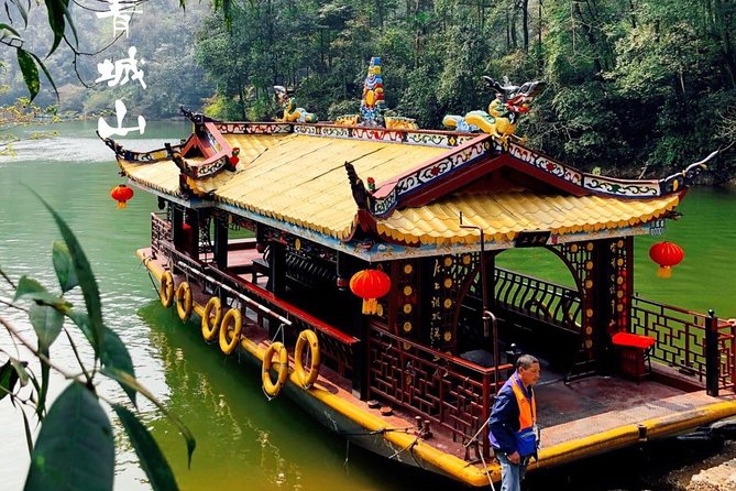 Private Qingcheng Mountain and Dujiangyan Irrigation System Tour From Zhuhai - Included Services