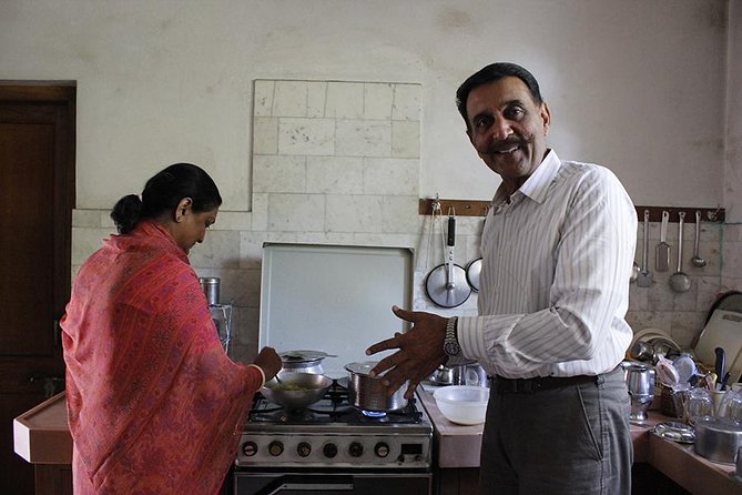 Private Rajasthani Cooking Class in an Udaipur Home - Inclusions