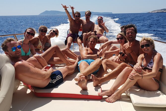 Private Red Rocks and Pakleni Islands Beach Hopping Speedboat Tour - Tour Overview