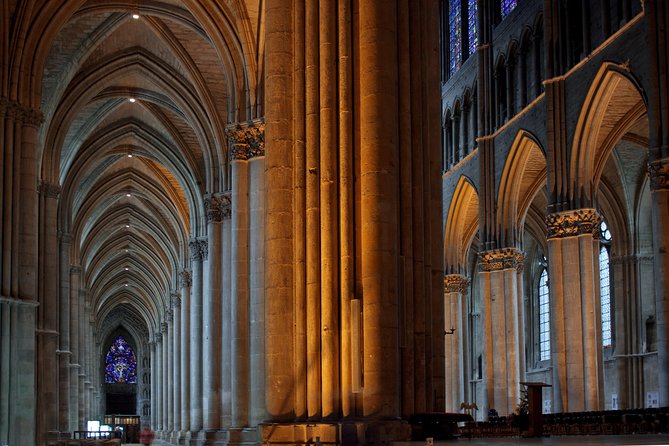 Private Reims Champagne With Minivan - Private Minivan Transportation