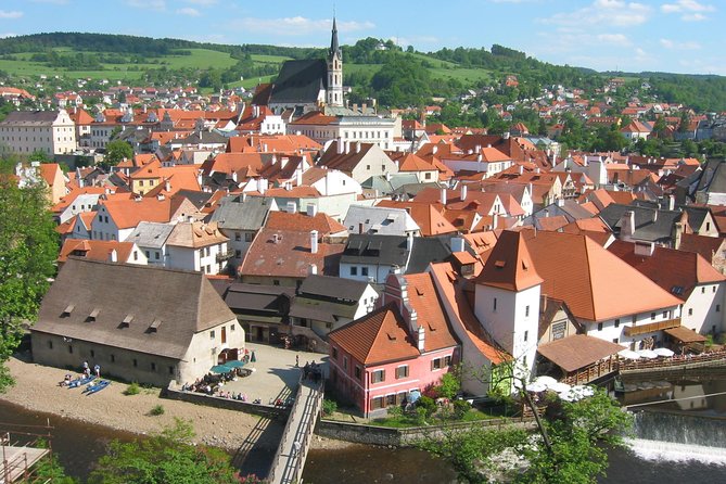 Private Return Day Trip From Linz to Cesky Krumlov With Guided Tour - Trip Overview
