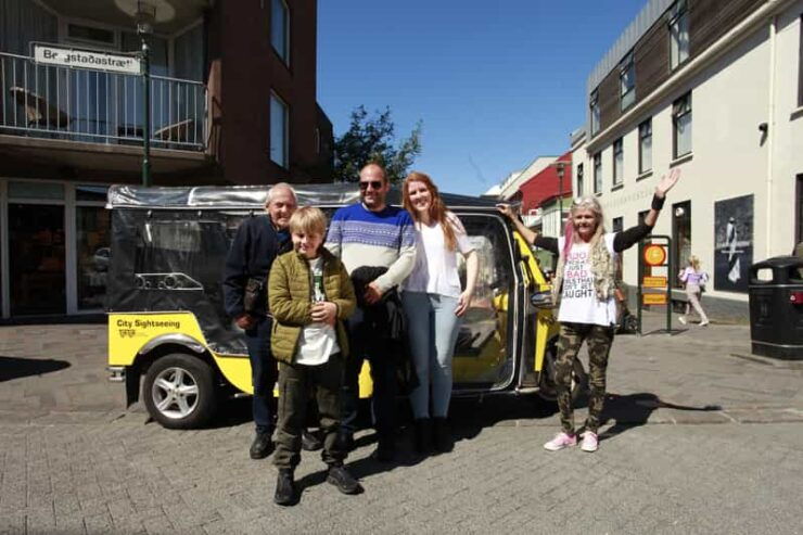 Private Reykjavík Tuk Tuk Tour - Eco-friendly Exploration