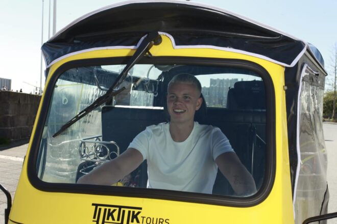 Private Reykjavík Tuk Tuk Tour - Guided Sightseeing Experience