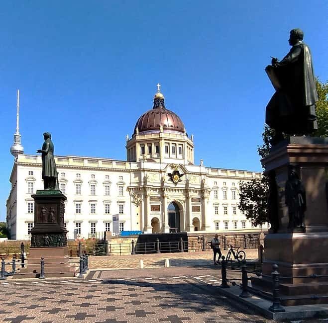 Private Rickshaw Berlin Secrets Taylor-Made up-to 6 Pers. - Final Thoughts: Who Will Love This Tour?