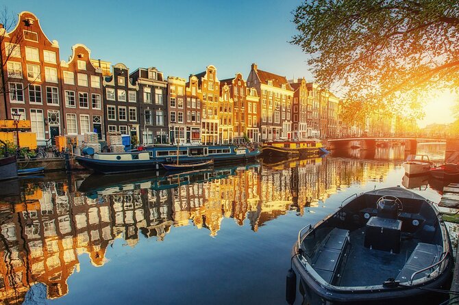 Private Romantic Evening Canal Cruise Amsterdam Hidden Gems - Personalized Guided Tour
