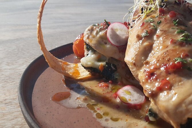 Private Romantic Sunset Dinner With Caldera Views in Santorini - Exclusive Private Dinner Experience