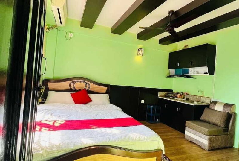 private room with mini kitchen - FAQ