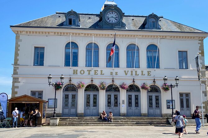 Private Rouen — Giverny — Honfleur Day Trip by Minivan From Paris - Customer Testimonial