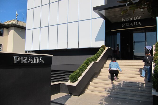 Private Round Transfer From Rome to the Mall Firenze - Pickup and Drop-off