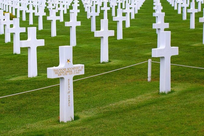 Private Round Transfer to Normandy D Day Beaches From Paris - Pickup Details