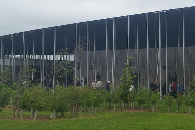 Private Round Transportation: London to London With Stopover at Stonehenge - Additional Travel Information