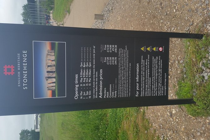 Private Round Transportation: London to London With Stopover at Stonehenge - COVID-19 Safety Procedures