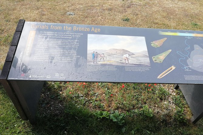 Private Round Transportation: London to London With Stopover at Stonehenge - Booking Confirmation and Logistics