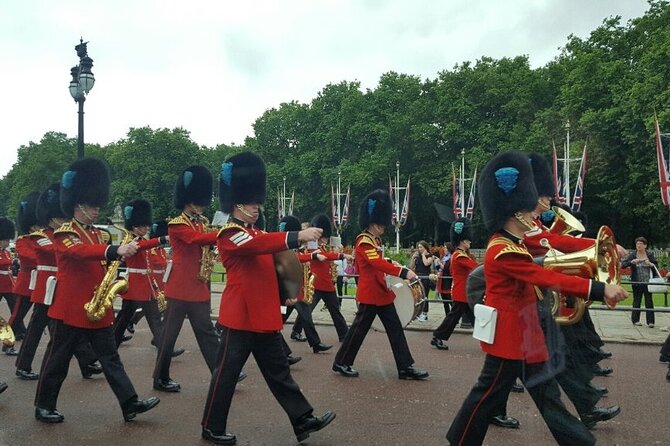 Private Round Trip Airport Transfer Heathrow to London - Confirmation and Refund Policy