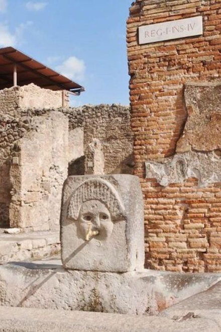 Private Round Trip From Rome to Pompei and Amalfi 12h - Transportation Details