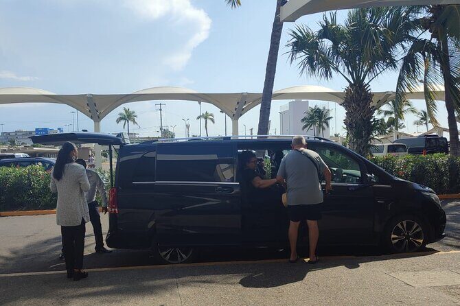 Private Round-Trip Transfer Airport and Boca de Tomatlan - FAQ
