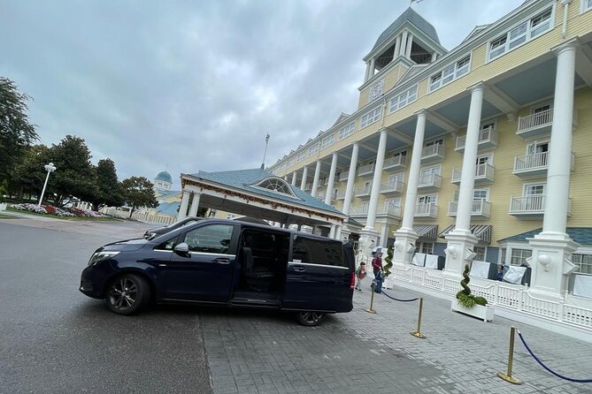 Private Round Trip Transfer Between Disneyland and the Airport - Overview and Inclusions