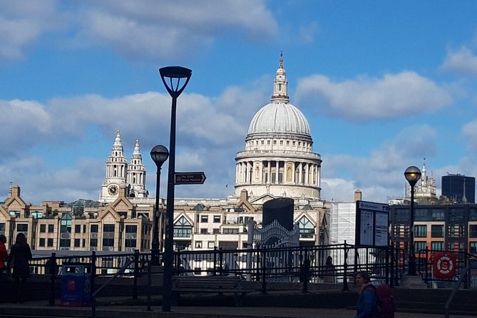 Private Round Trip Transfer From Heathrow Airport to London City - Whats Included in the Service