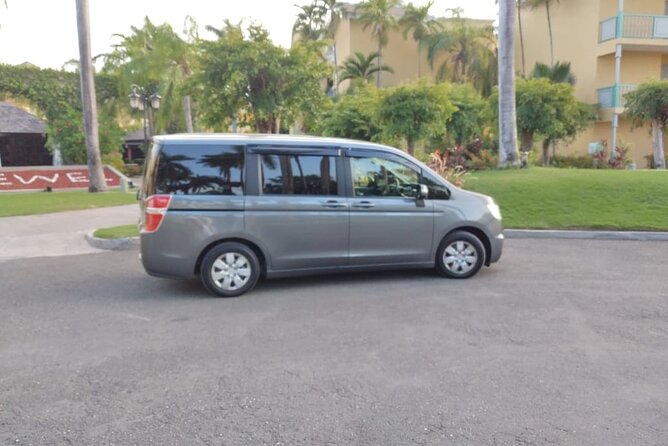 Private Round-Trip Transfer From Montego Bay to Martha Brae & Blue Hole - Inclusions