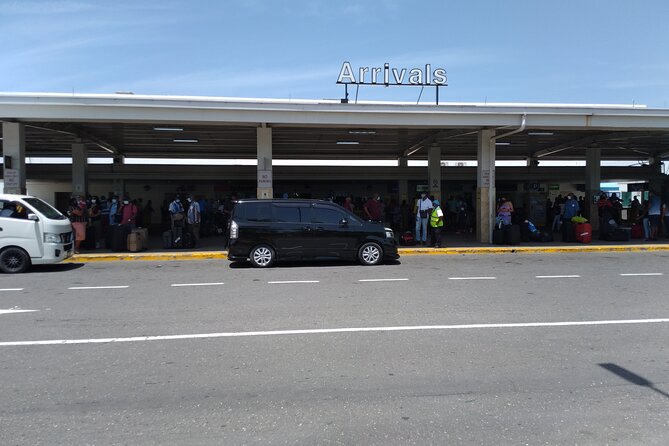 Private Round Trip Transfer Montego Bay to Grand Palladium - Included Services