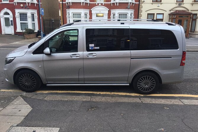 Private Round Trip Transfer to & From Stansted Airport to London - Directions to London