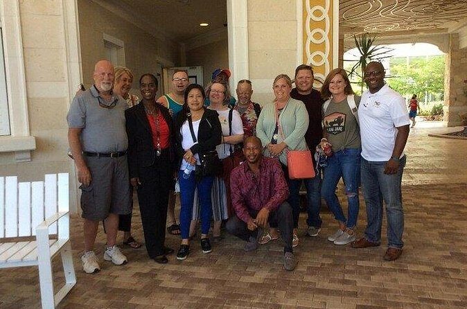 Private Roundtrip Minibus Transfer to Downtown Nassau - FAQ