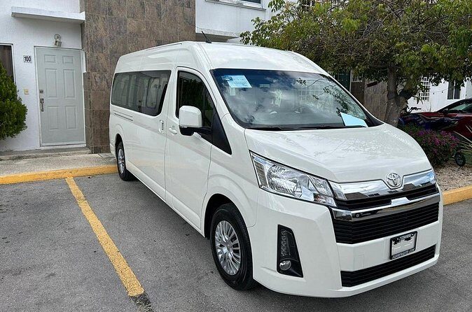 Private Roundtrip Transfer from Cancun Airport up 6 people - Real Insights from Travelers