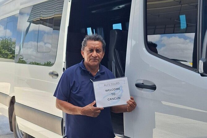 Private Roundtrip transfer from Cancun Airport up Cancun Hotels - The Booking and Cancellation Process