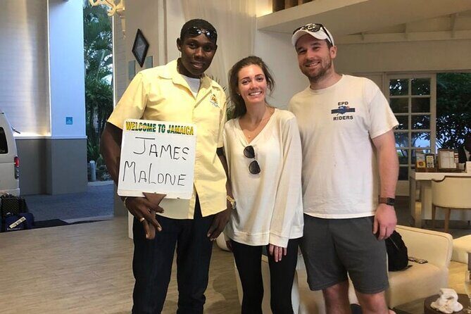 Private roundtrip transfer from MBJ airport to Grand Palladium - What to Expect from the Private Transfer Experience