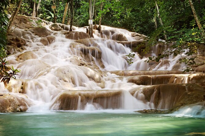 Private Roundtrip Transfer From Montego Bay to Dunns River Falls - Transfer Details